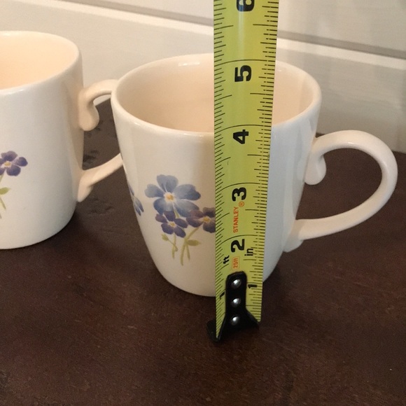 Set of 2 Martha Stewart Mugs - Picture 10 of 11